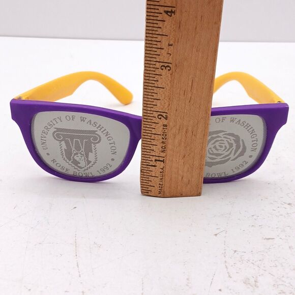 University of Washington Rose Bowl 1992 UW Alumni Association Sunglasses - Picture 9 of 10